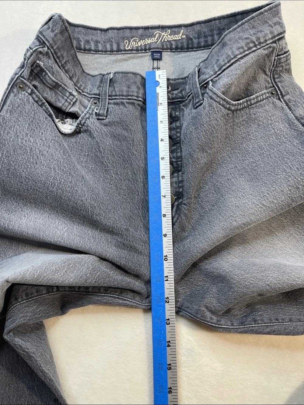 Universal Thread VINTAGE STRAIGHT WOMENS SIZE 8/29R Washed Black Denim Jeans